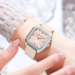 Curren Women's Wristwatch